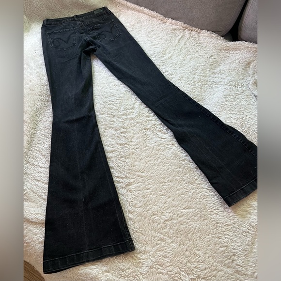 SOLD - Picture 4 of 6